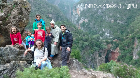 Ruta al Puente de Dios. Marruecos con niños