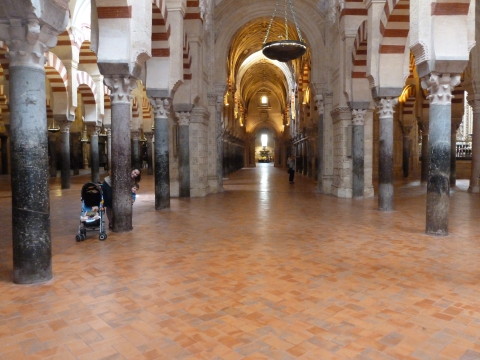 Mezquita de Córdoba con niños